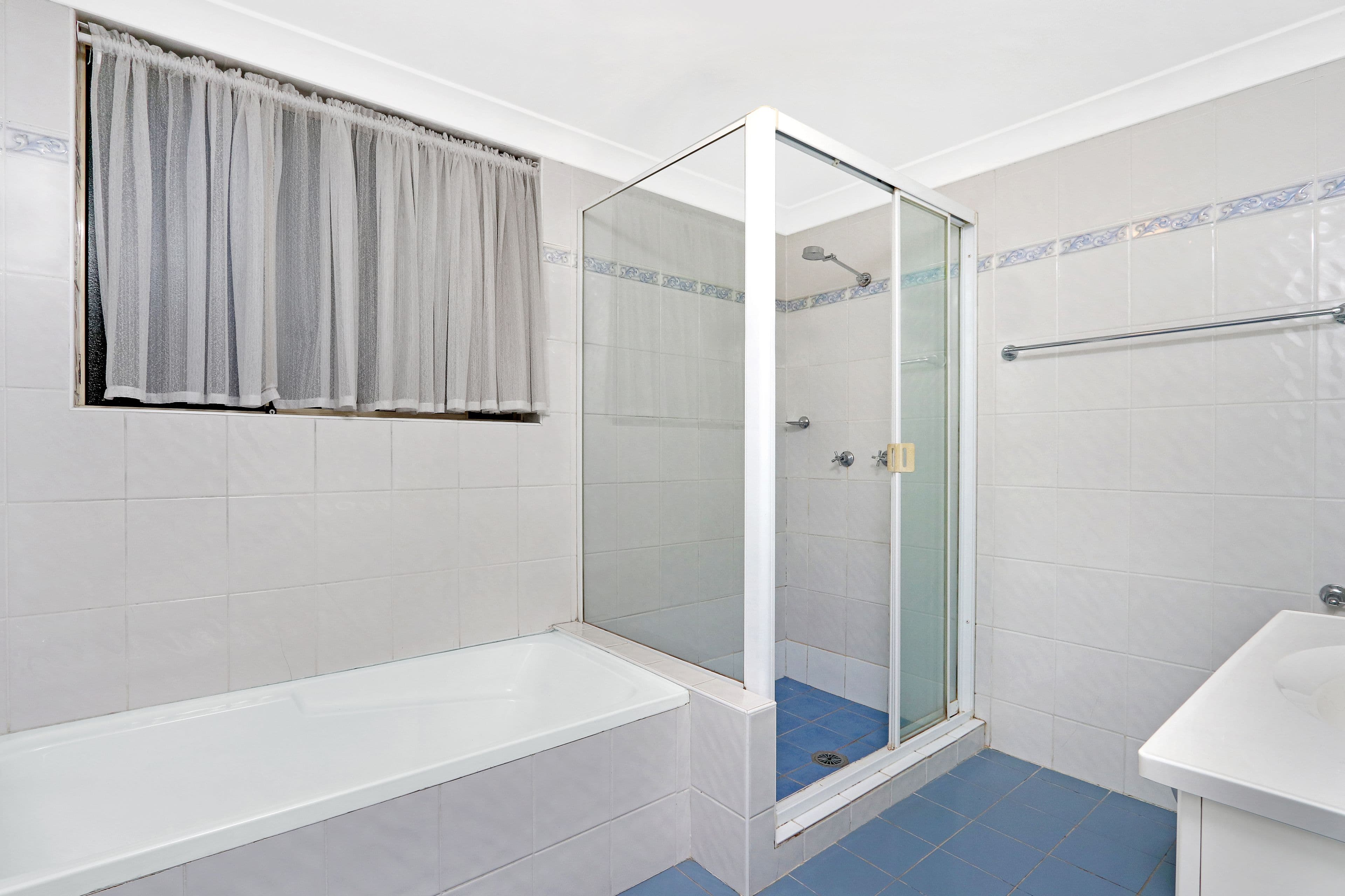 3 Cremorne Drive, TANNUM SANDS QLD 4680, Tannum Sands - Thumbnail 7