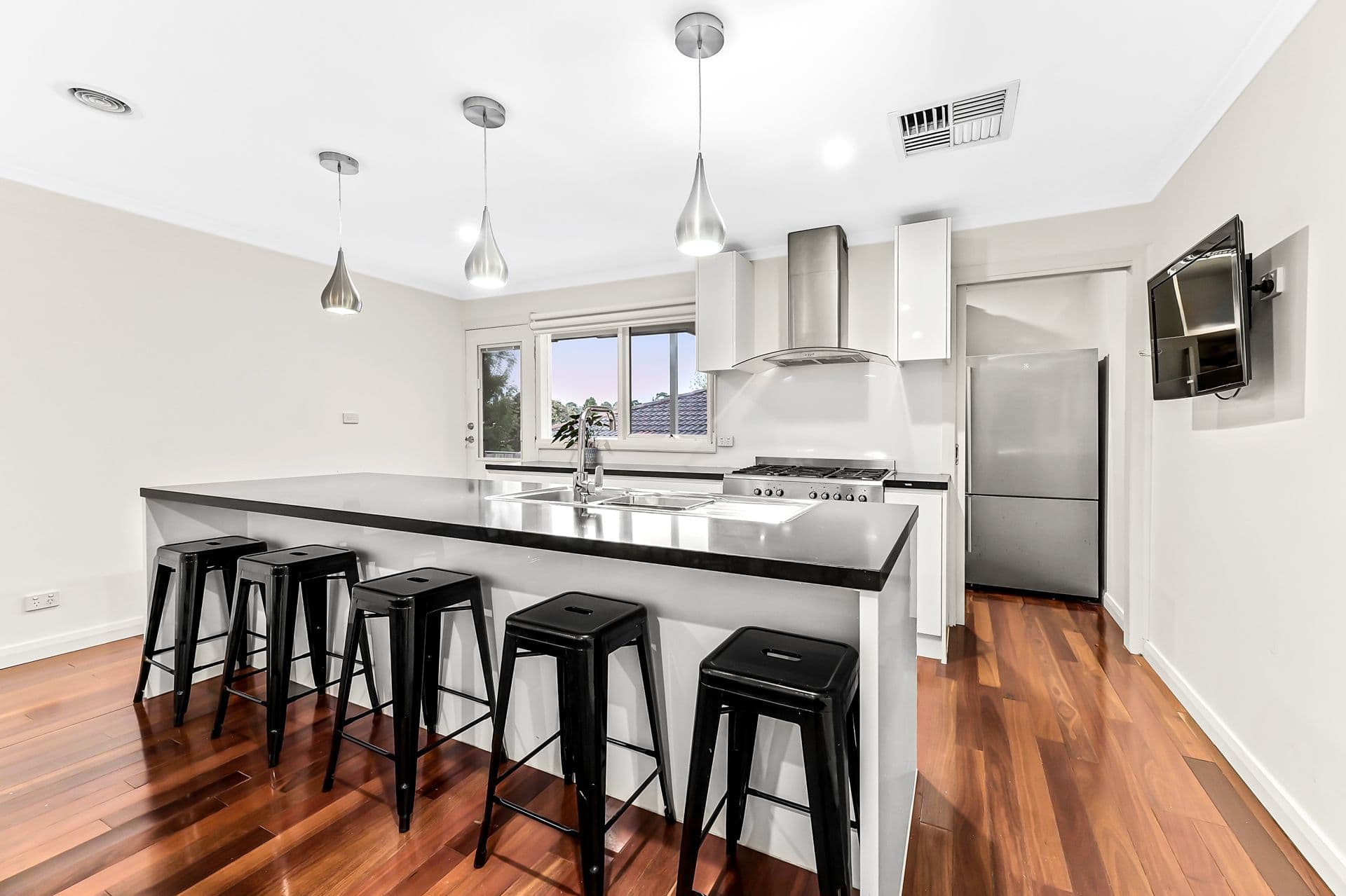 25 Haverbrack Drive, Mulgrave VIC 3170, Mulgrave - Thumbnail 5