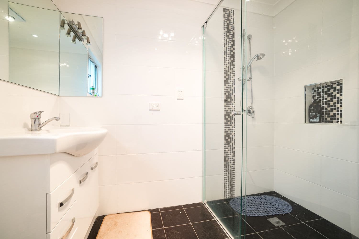 175 North Burge Road, Woy Woy - Thumbnail 2