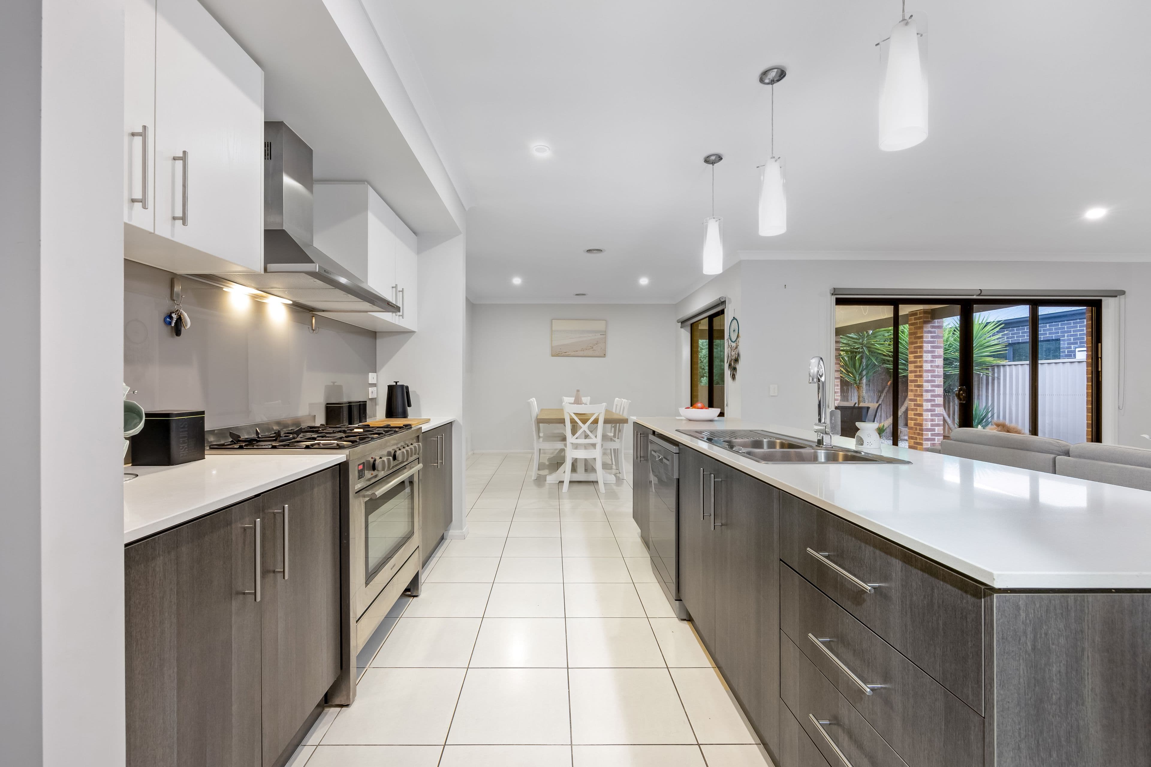 12 Carrum Street, Alfredton VIC 3350, Alfredton - Thumbnail 2