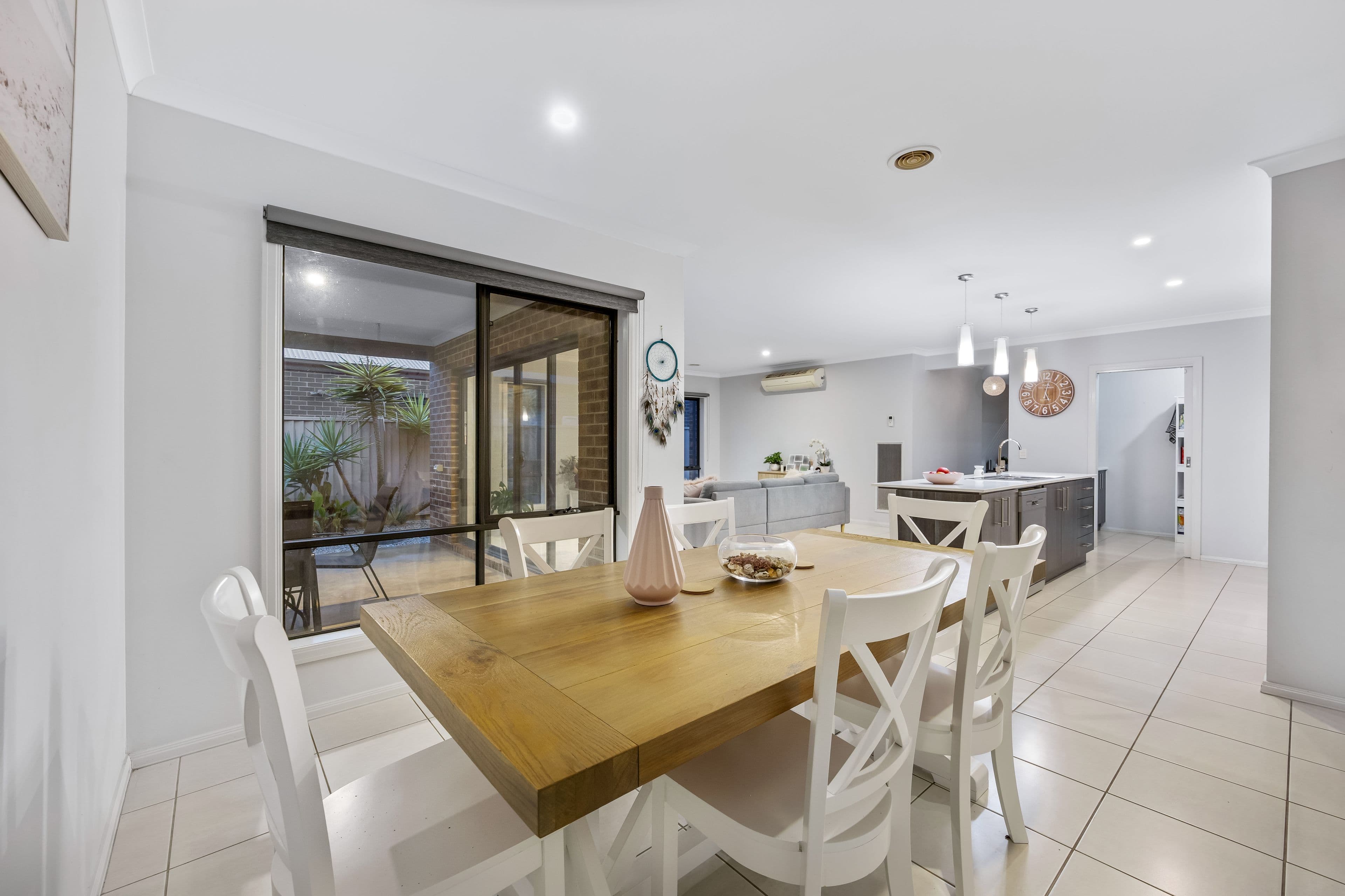 12 Carrum Street, Alfredton VIC 3350, Alfredton - Thumbnail 6