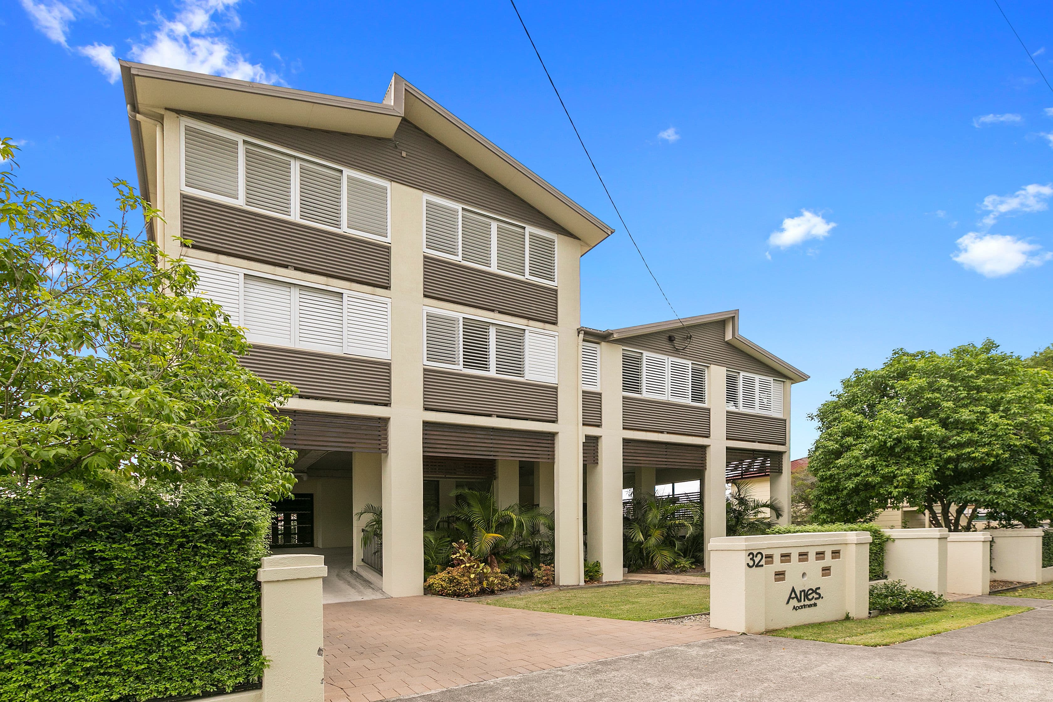 32 Pegg Road, Rocklea QLD 4106, Rocklea - Thumbnail 2