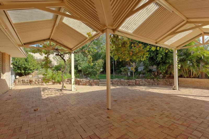20  Masefield Avenue, NORTH LAKE WA 6163, North Lake - Thumbnail 2
