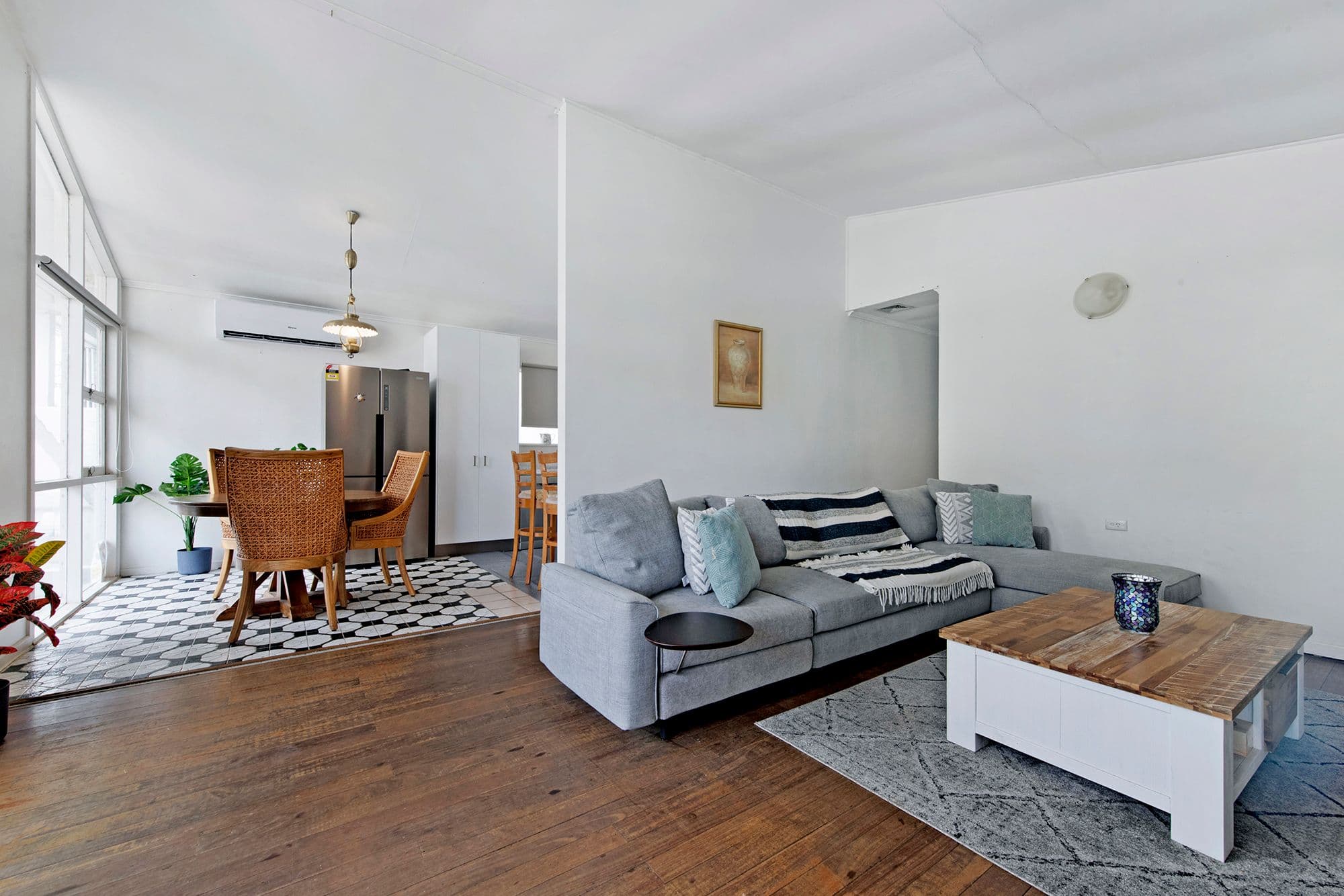 7 Hythe Street, Miami QLD 4220, Miami - Thumbnail 3