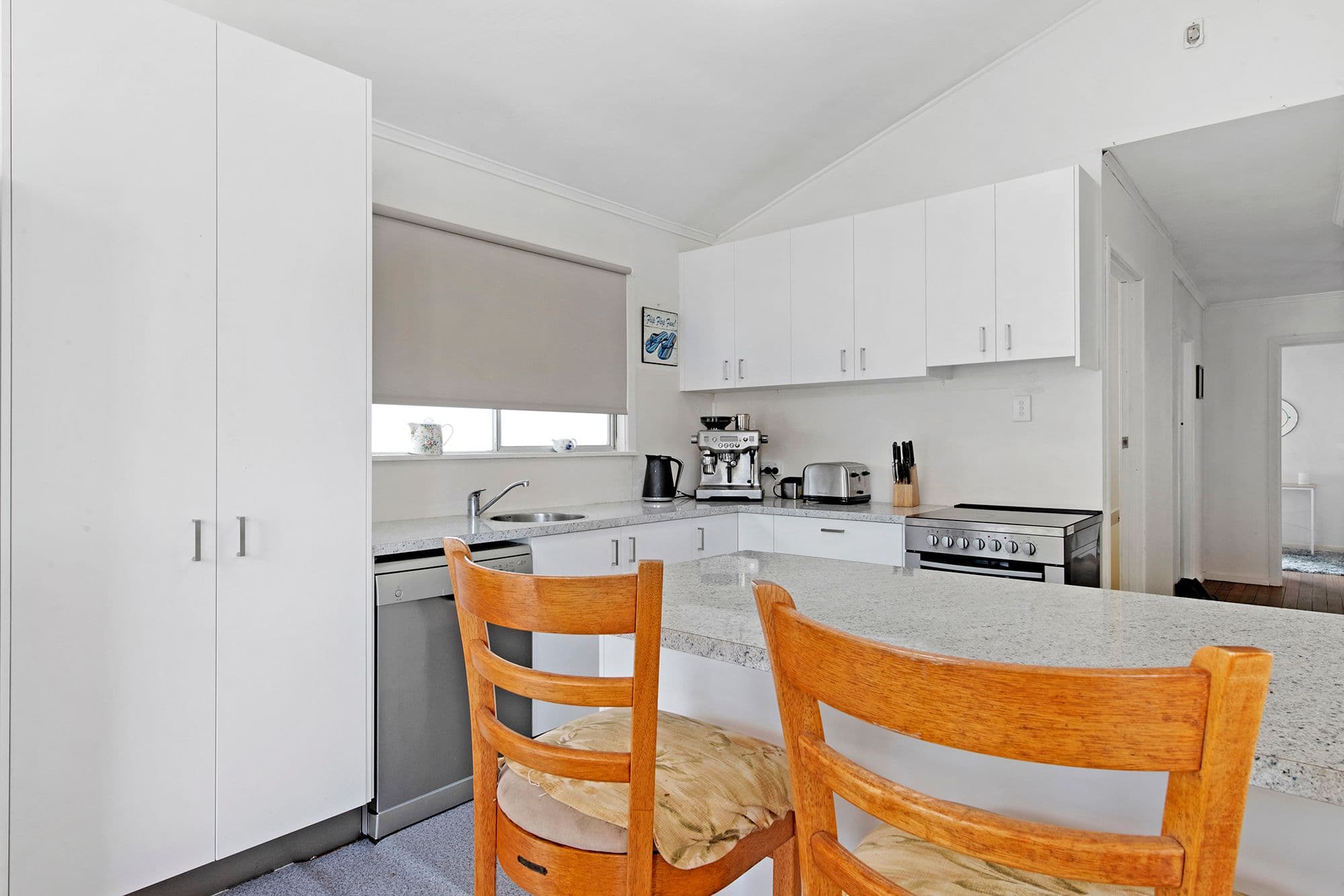 7 Hythe Street, Miami QLD 4220, Miami - Thumbnail 6