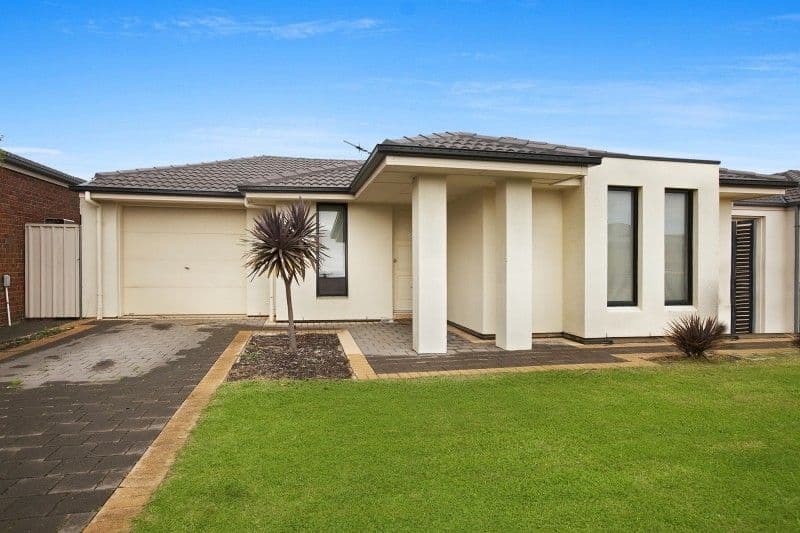 10 Bayside Avenue, ALDINGA BEACH SA 5173, Aldinga Beach - Image 1