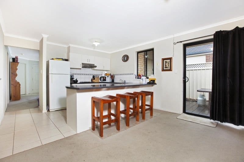 10 Bayside Avenue, ALDINGA BEACH SA 5173, Aldinga Beach - Thumbnail 3