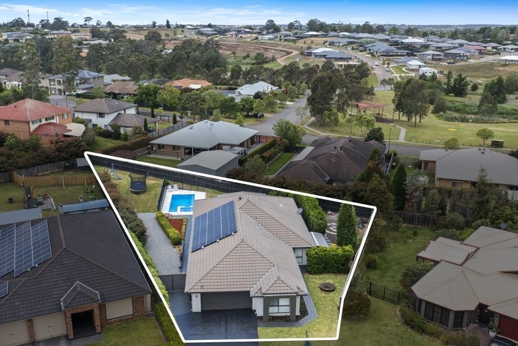 7 Galeff Place, Bolwarra Heights - Image 1
