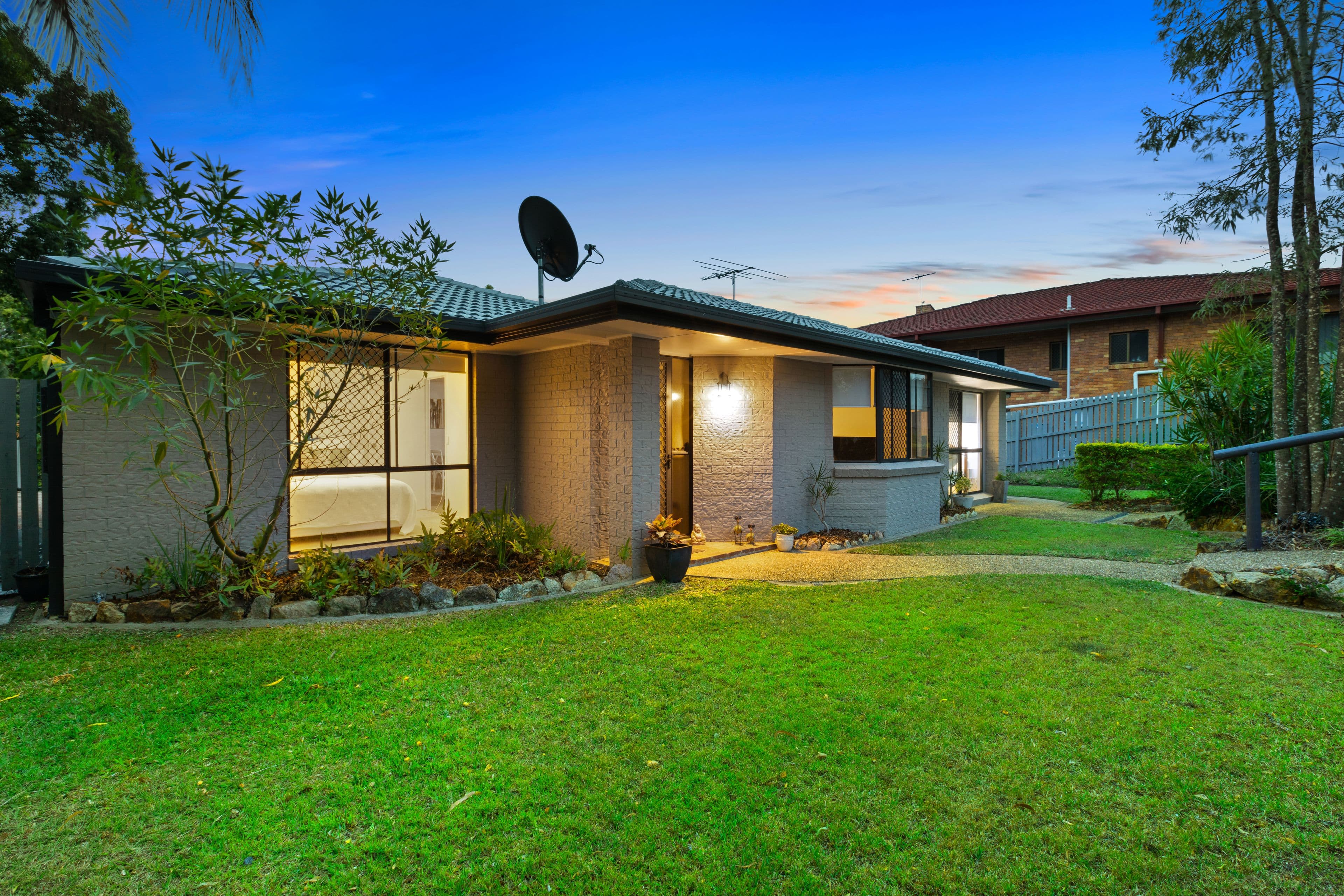 9 Selangor Place, Carina QLD 4152, Carina - Thumbnail 2