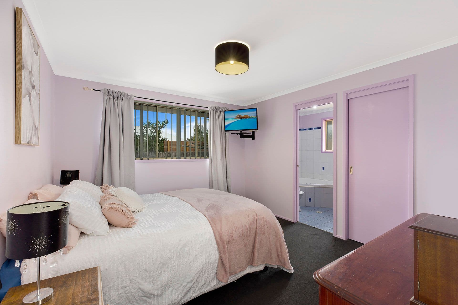 34 Castlereagh Crescent, Bateau Bay NSW 2261, Bateau Bay - Thumbnail 4