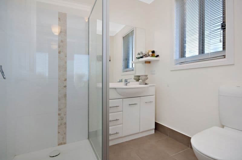 2 Hakea Court, WARRNAMBOOL VIC 3280, Warrnambool - Thumbnail 4