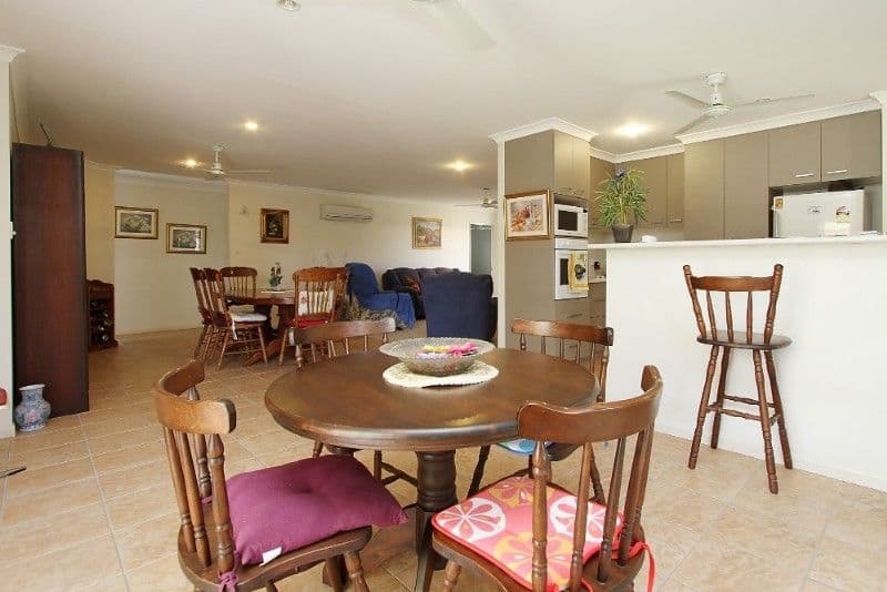 18 Victor Avenue, GLENELLA QLD 4740, Glenella - Thumbnail 4