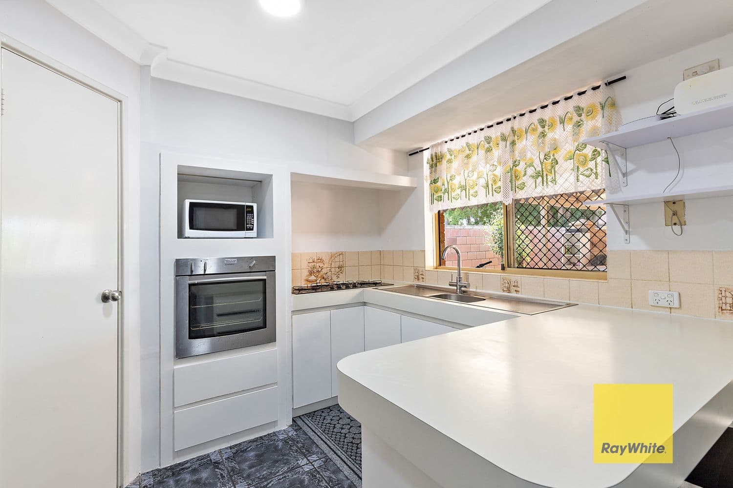 8 Darling Court, Maddington WA 6109, Maddington - Thumbnail 3