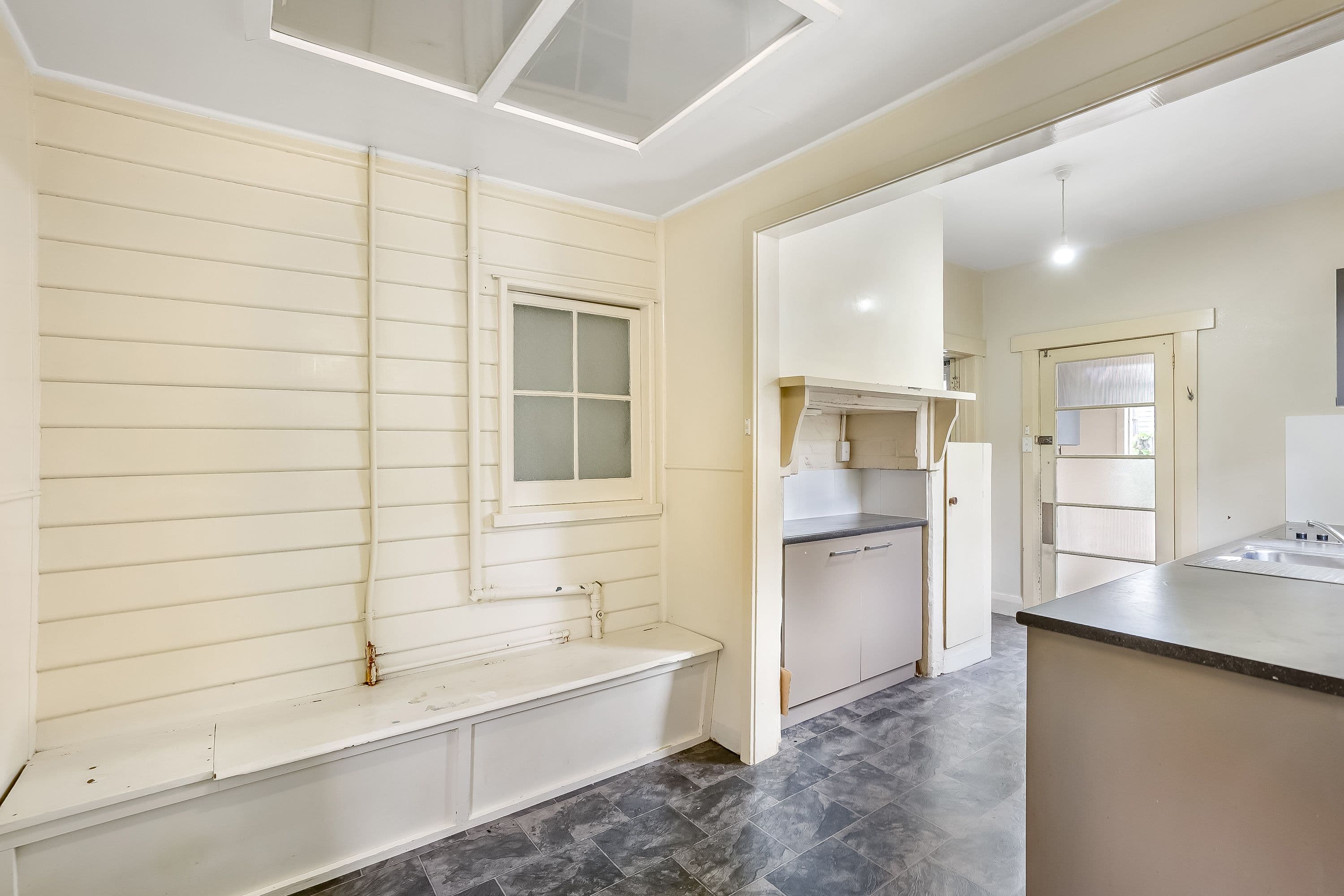 12 Baintree Avenue, Dynnyrne TAS 7005, Dynnyrne - Thumbnail 4