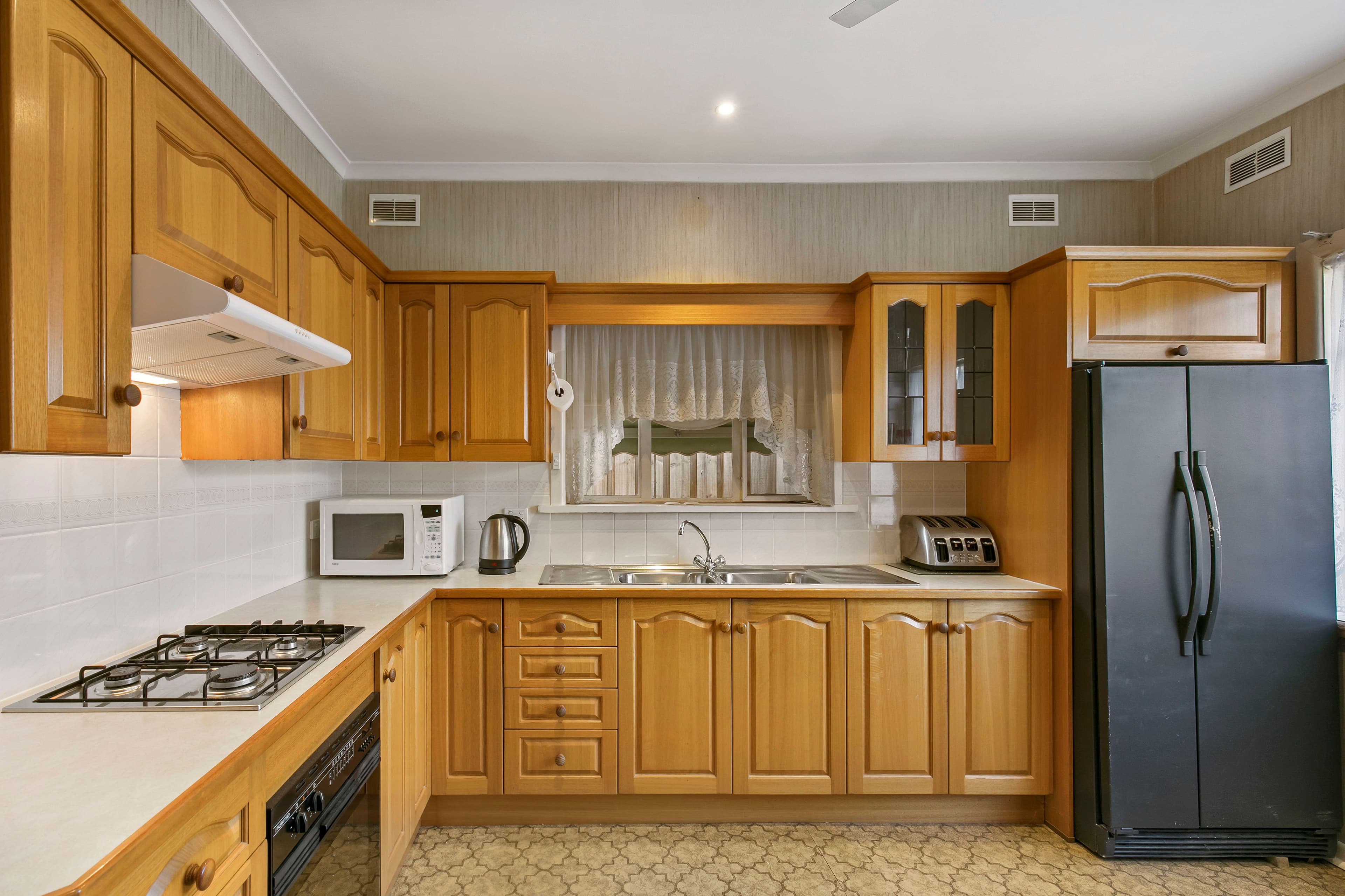 4 Claudia Street, Noble Park VIC 3174, Noble Park - Thumbnail 4