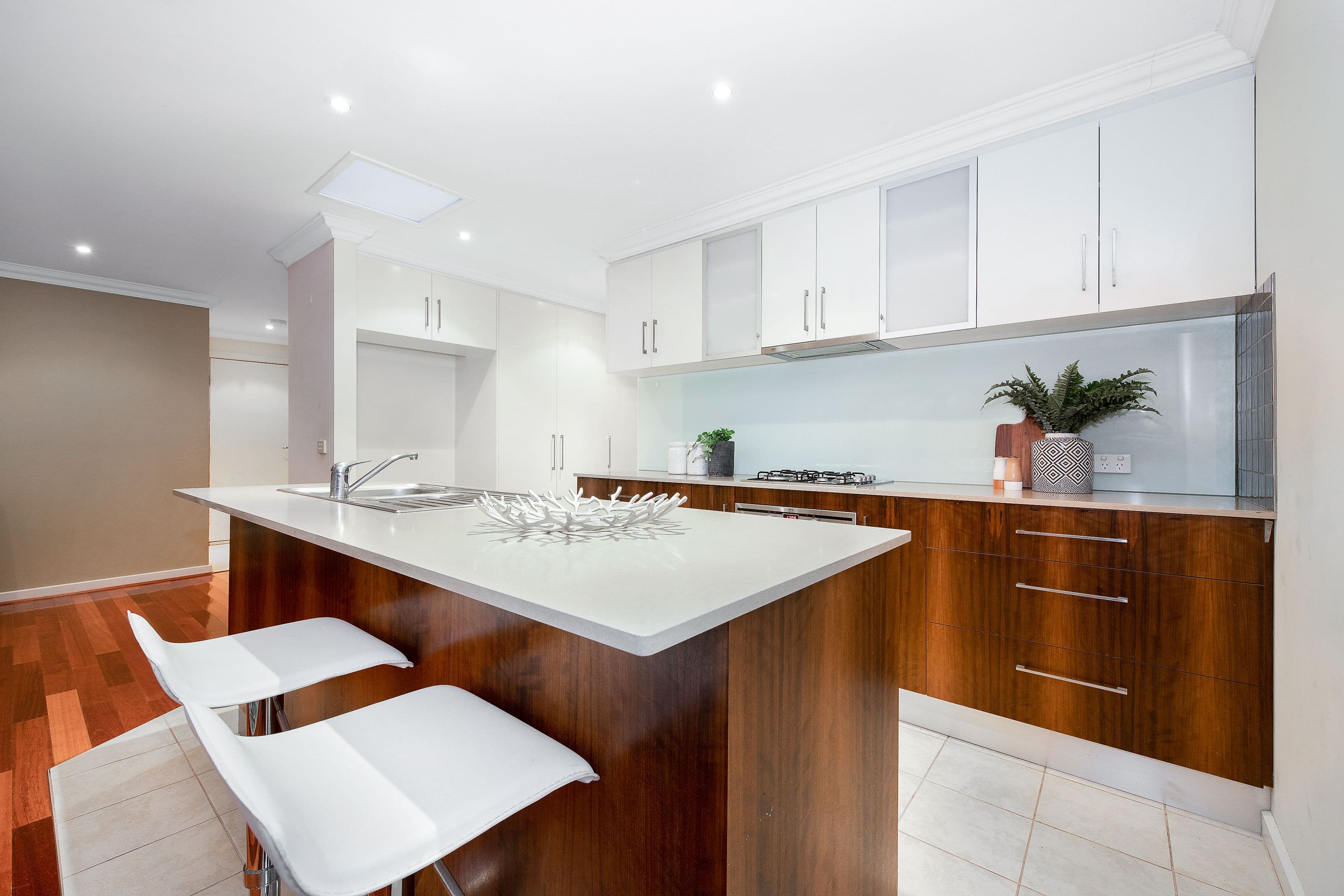 9 Melaleuca Drive, Glen Waverley VIC 3150, Glen Waverley - Thumbnail 4