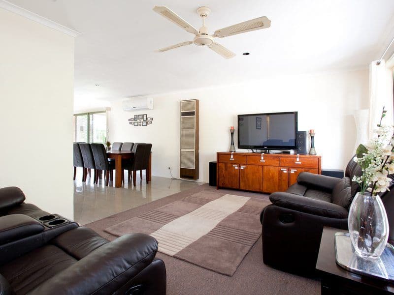 19 Wakool Avenue, ROSEBUD VIC 3939, Rosebud - Thumbnail 2