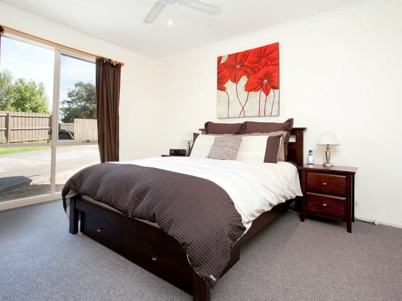 19 Wakool Avenue, ROSEBUD VIC 3939, Rosebud - Thumbnail 8