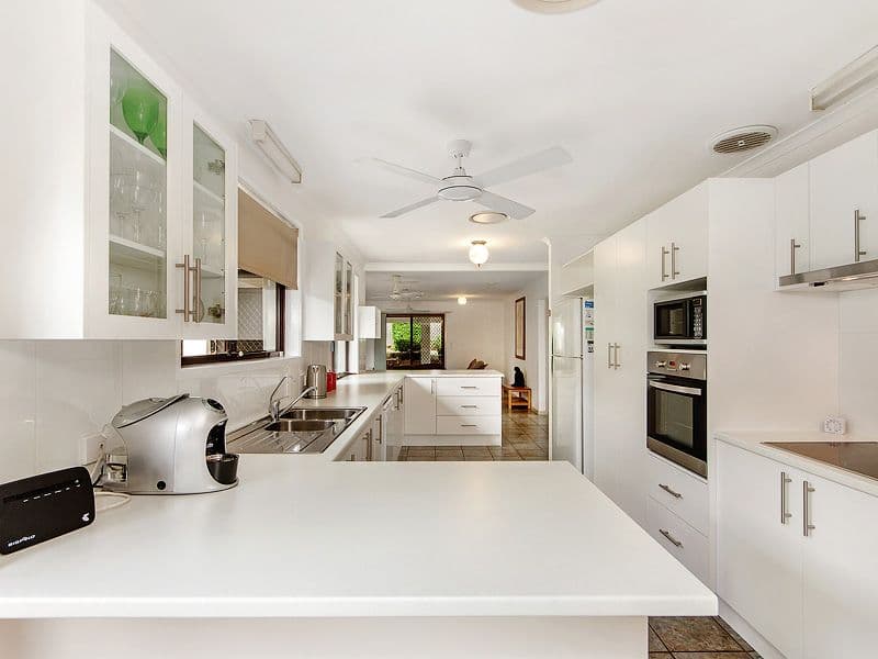 26 Oberon Way, Oxenford QLD 4210, Oxenford - Thumbnail 3