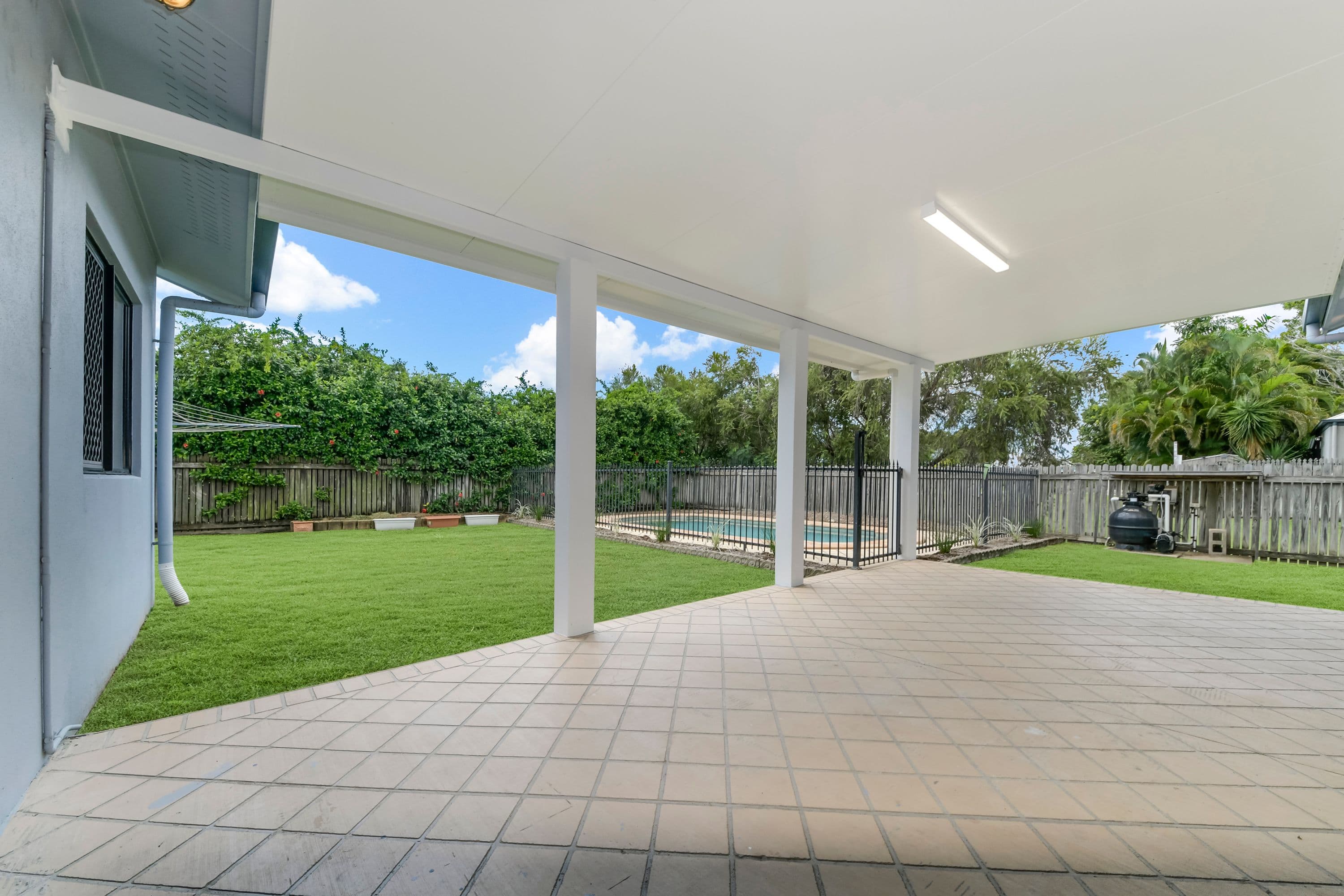 17 Alpina Place, Kirwan QLD 4817, Kirwan - Thumbnail 4