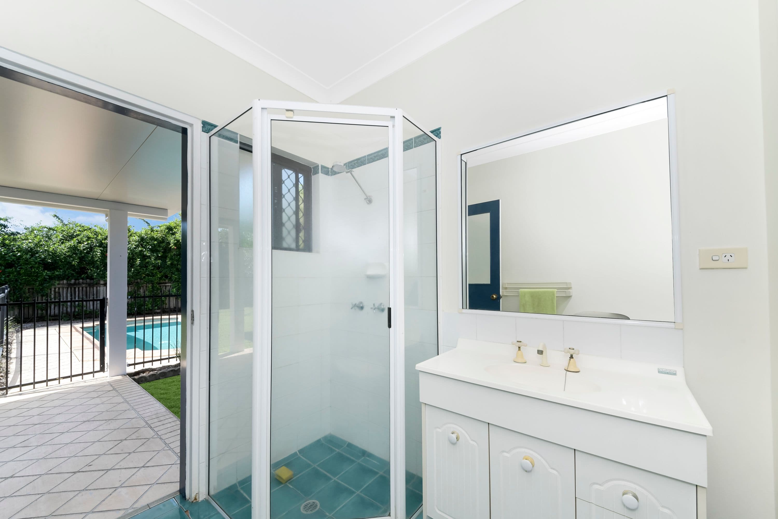 17 Alpina Place, Kirwan QLD 4817, Kirwan - Thumbnail 5