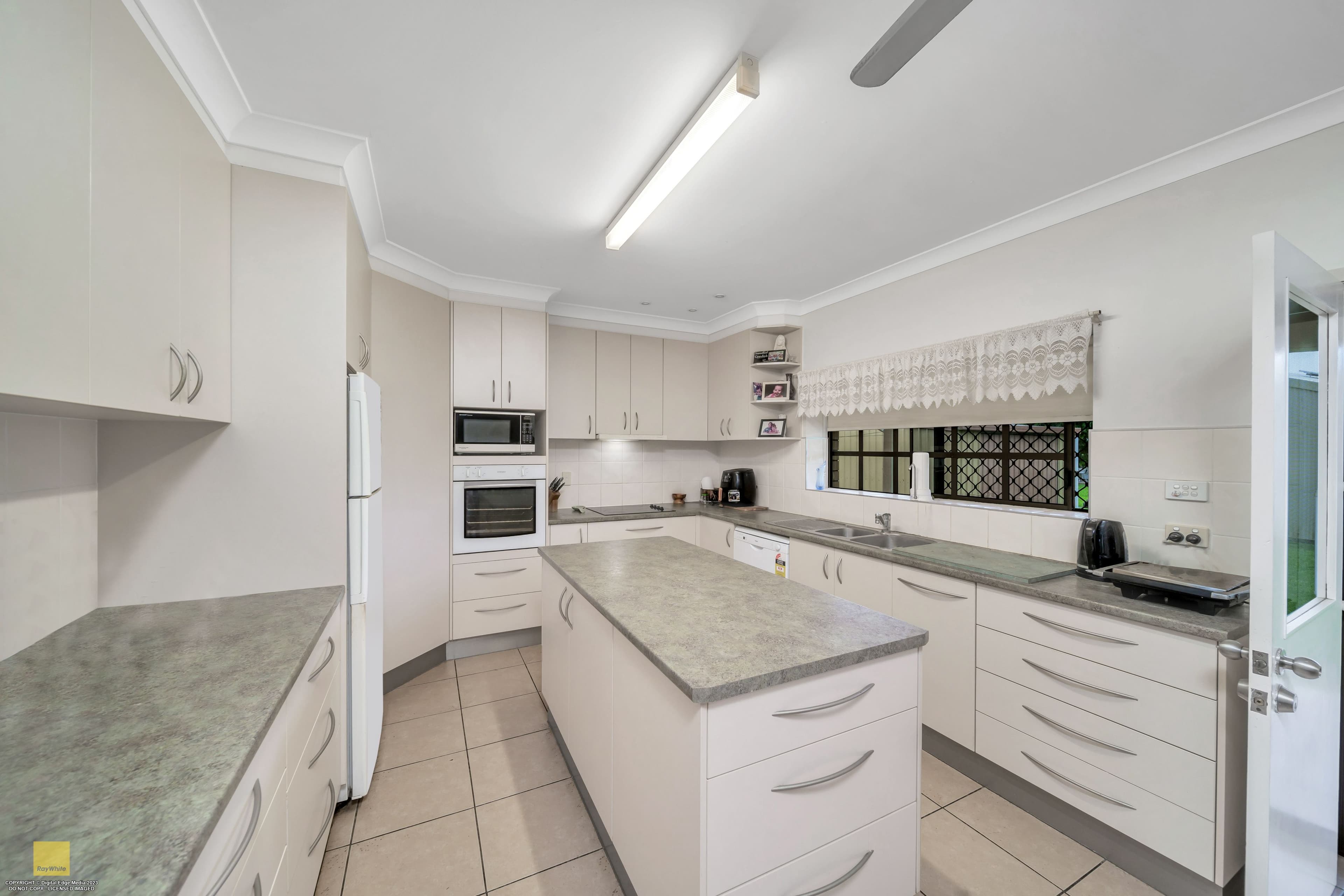 81 Moller Street, Gordonvale QLD 4865, Gordonvale - Thumbnail 6
