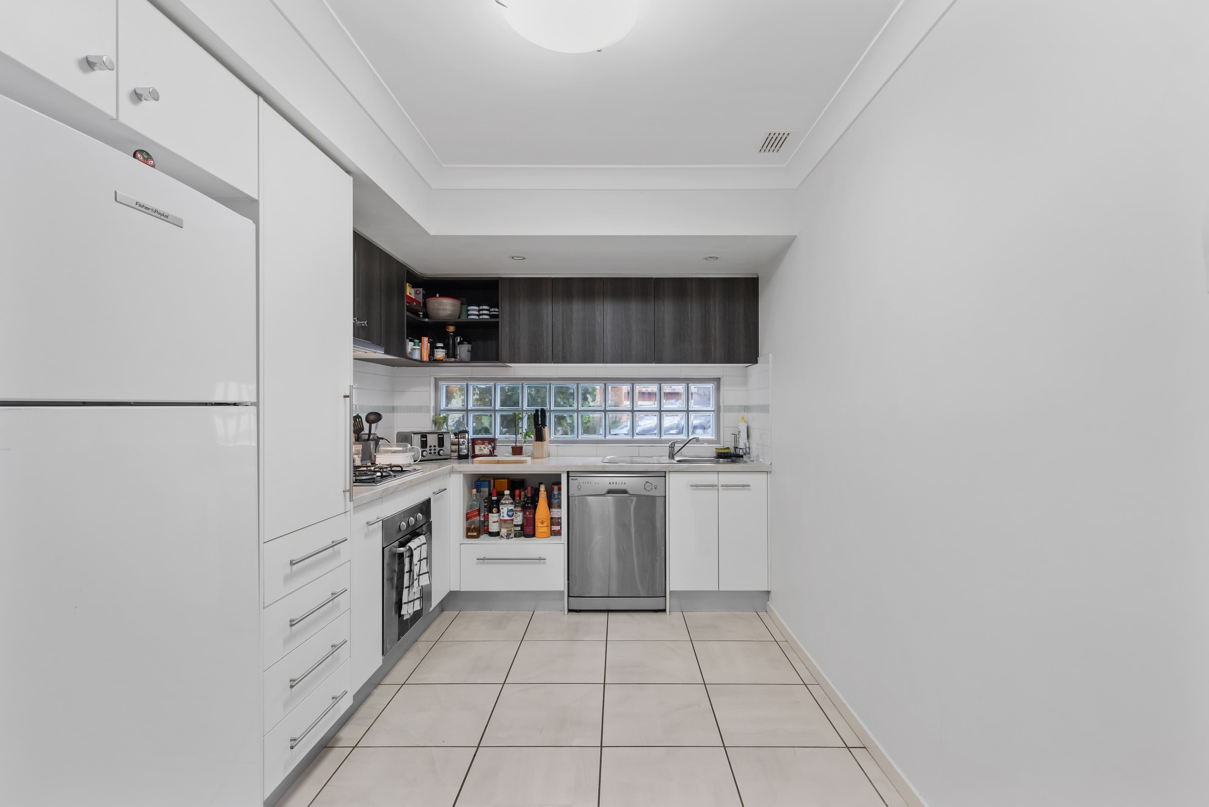 38 Lemnos Street, Red Hill QLD 4059, Red Hill - Thumbnail 6