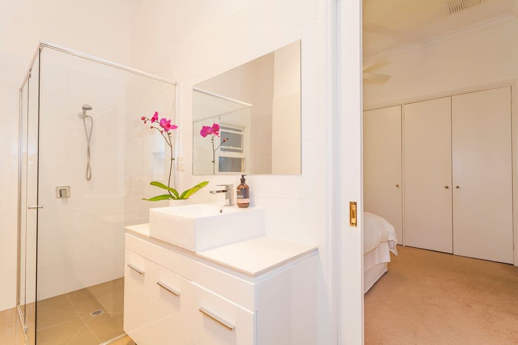 28a Lawton Avenue, GEELONG WEST VIC 3218, Geelong West - Thumbnail 5