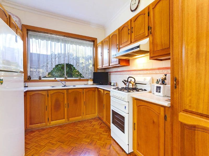 6 Weeroona Street, HAMPTON VIC 3188, Hampton - Thumbnail 6