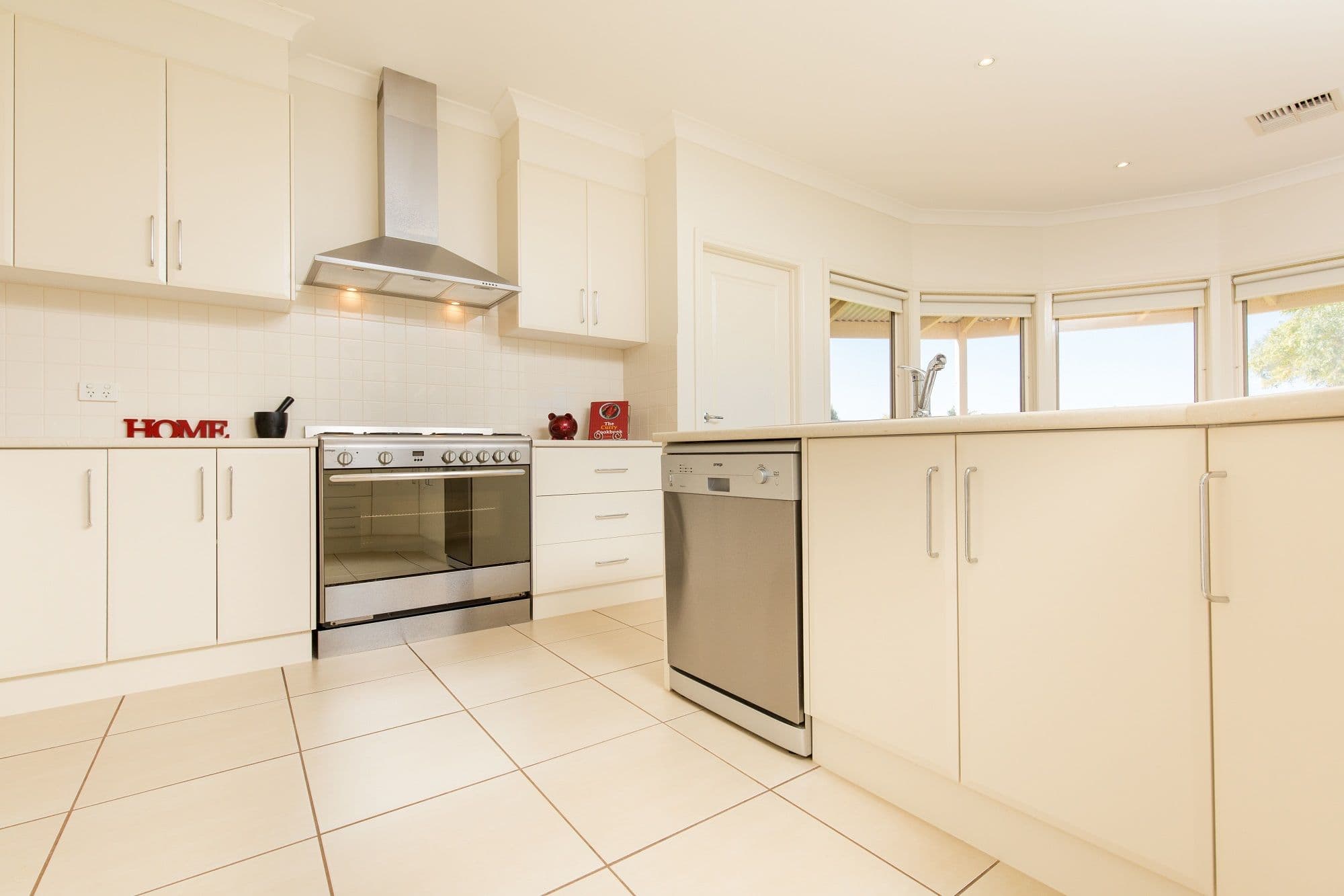 29 Derna Road, Robinvale VIC 3549, Robinvale - Thumbnail 5