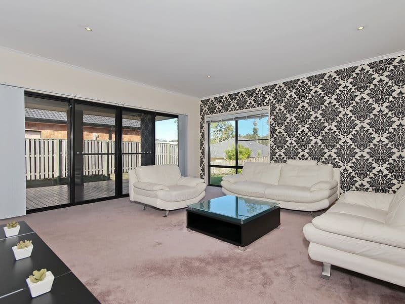 37 Campelles Avenue, VARSITY LAKES QLD 4227, Varsity Lakes - Thumbnail 4