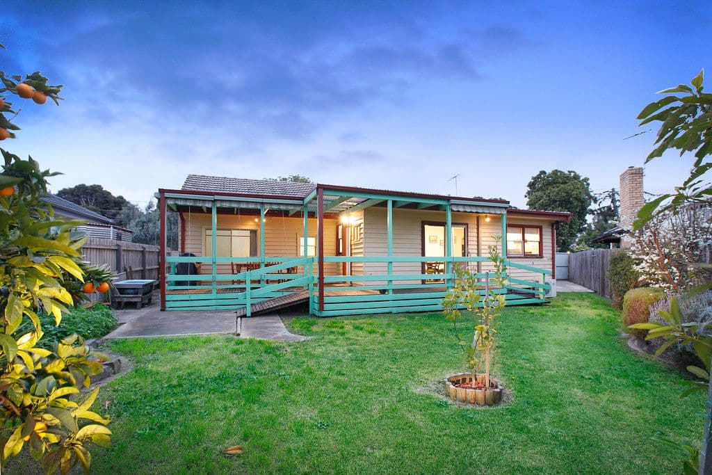 29 Rosenthal Crescent, Reservoir VIC 3073, Reservoir - Thumbnail 8