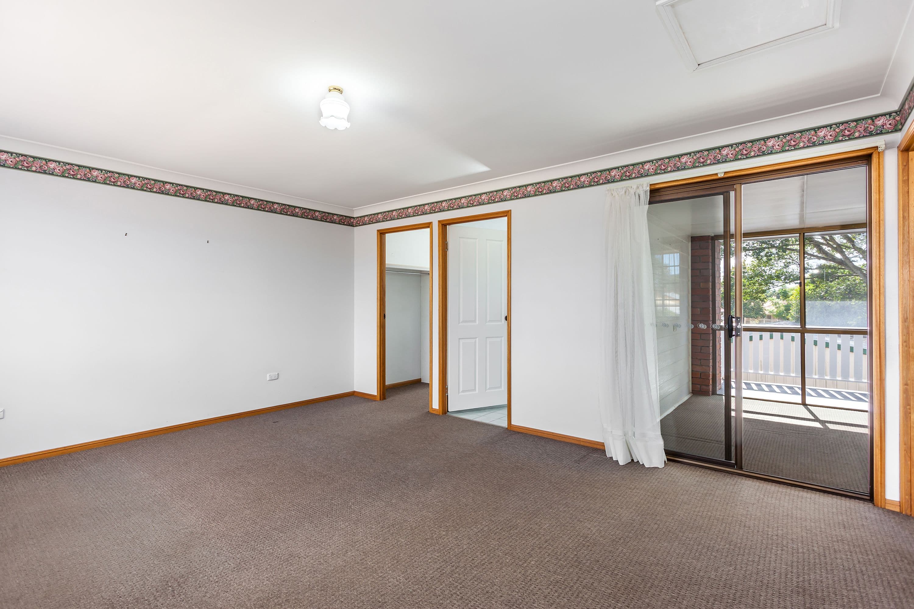 11c Gatfield Street, Newtown QLD 4350, Newtown - Thumbnail 2