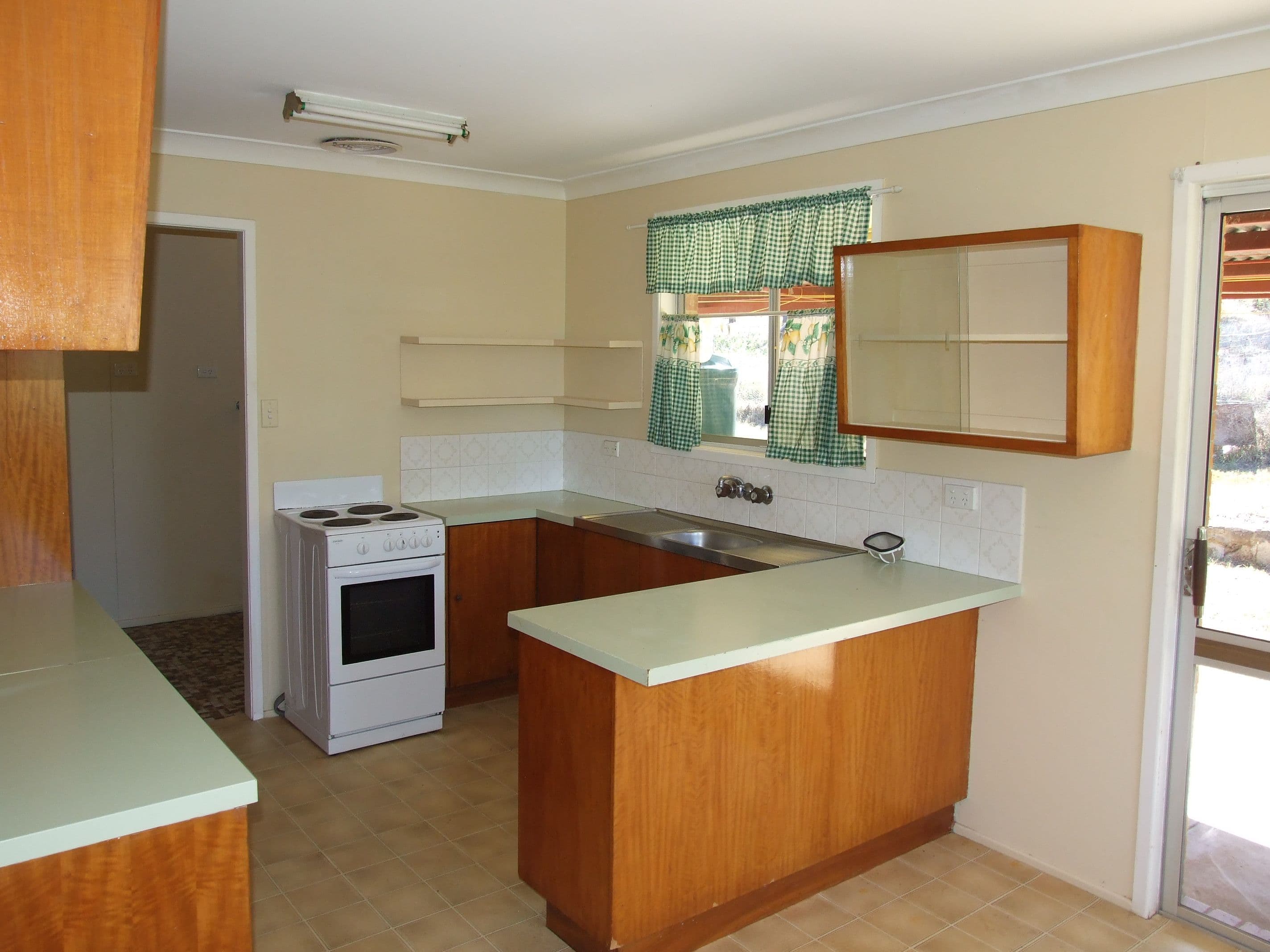 32 Railway Terrace, Crows Nest QLD 4355, Crows Nest - Thumbnail 5