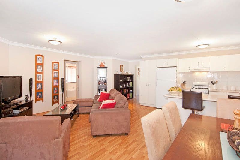 8 Staunton Court, LAKE MUNMORAH NSW 2259, Lake Munmorah - Thumbnail 2