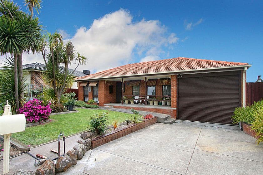 7 Yvonne Close, MILL PARK VIC 3082, Mill Park - Image 1