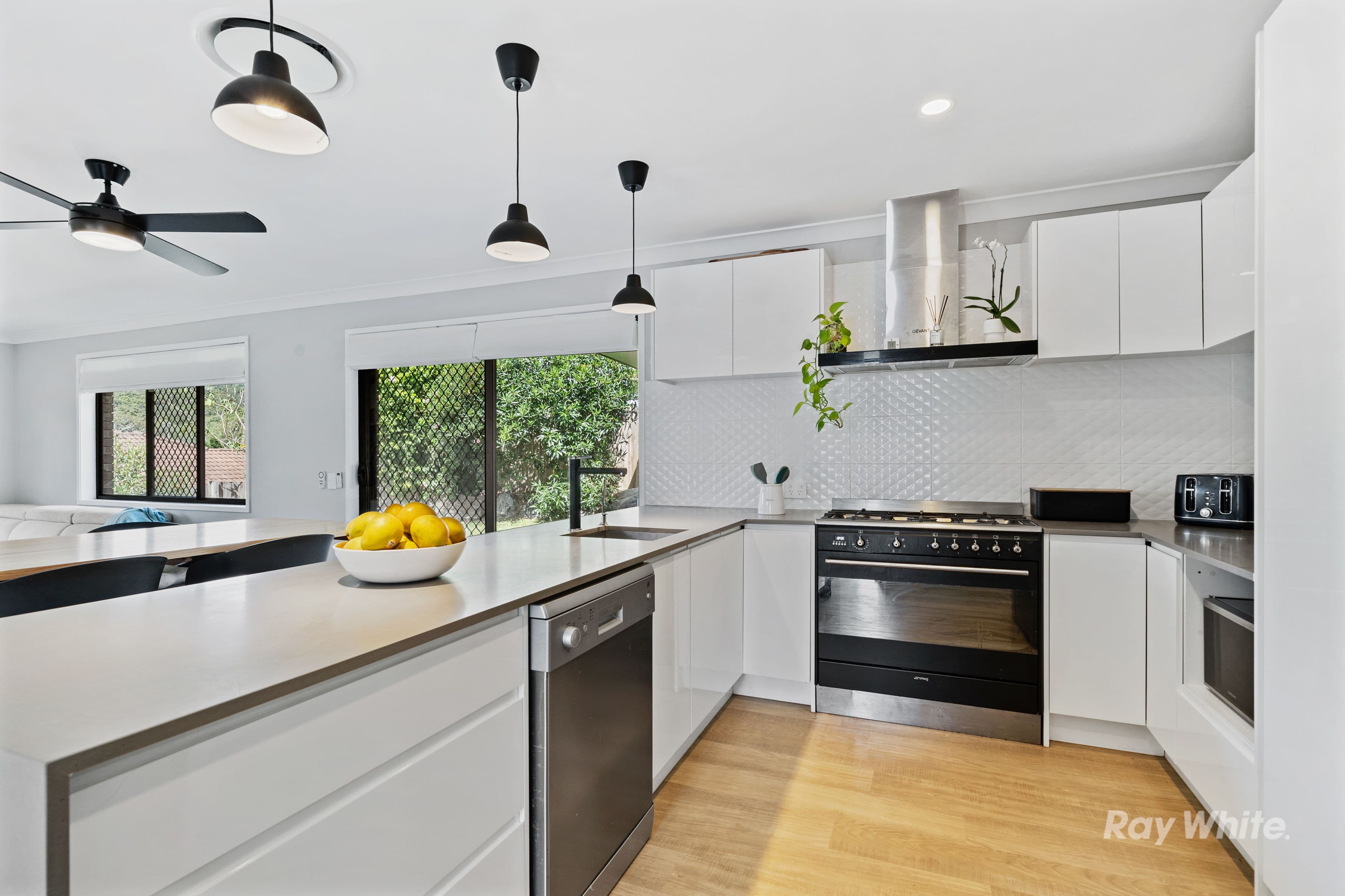 28 Picnic Place, Canungra QLD 4275, Canungra - Thumbnail 4