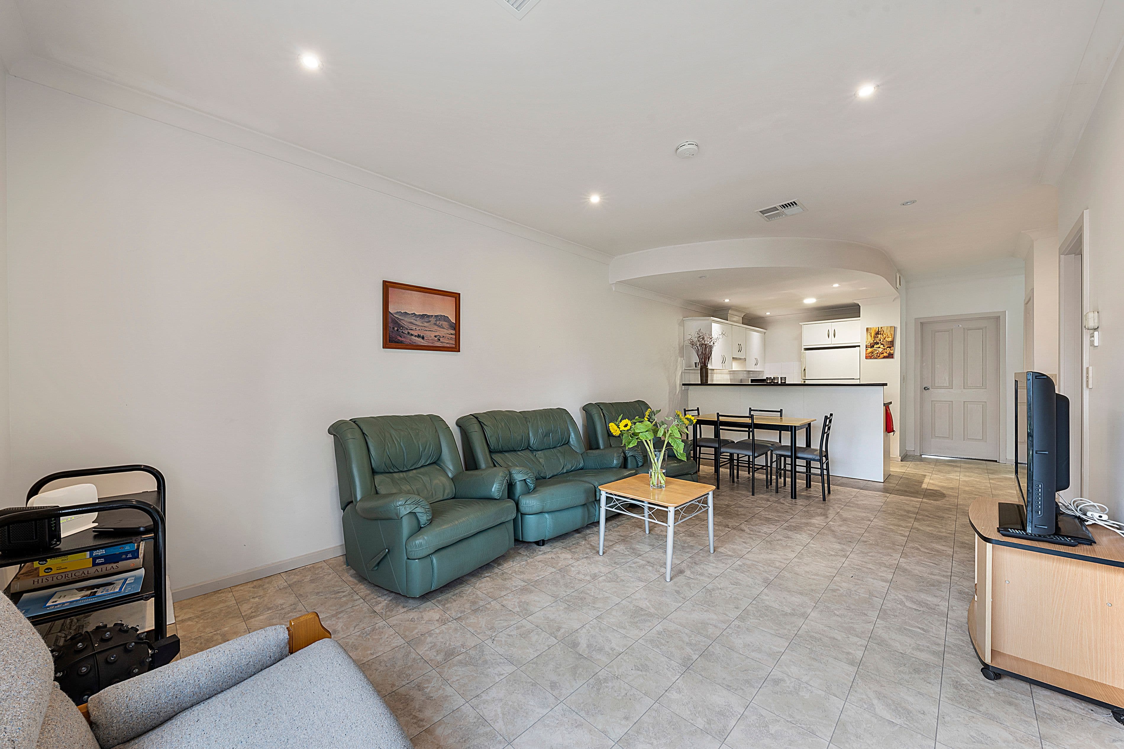 16 Parkdale Crescent, Mawson Lakes SA 5095, Mawson Lakes - Thumbnail 6