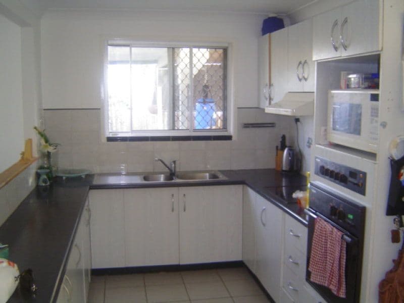54 Leonie Street, DECEPTION BAY QLD 4508, Deception Bay - Thumbnail 2