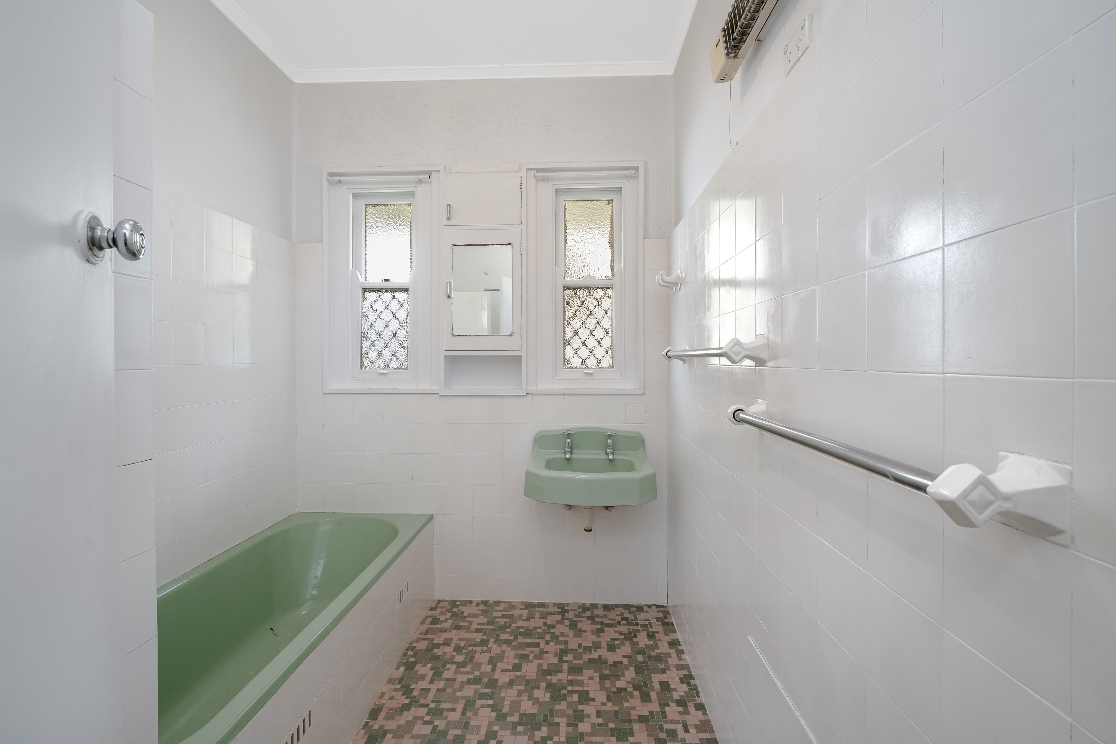 4 Clift Street, Maitland NSW 2320, Maitland - Thumbnail 4