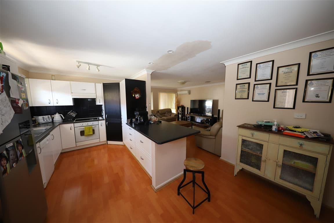 166 Lambie Street, Tumut NSW 2720, Tumut - Thumbnail 3