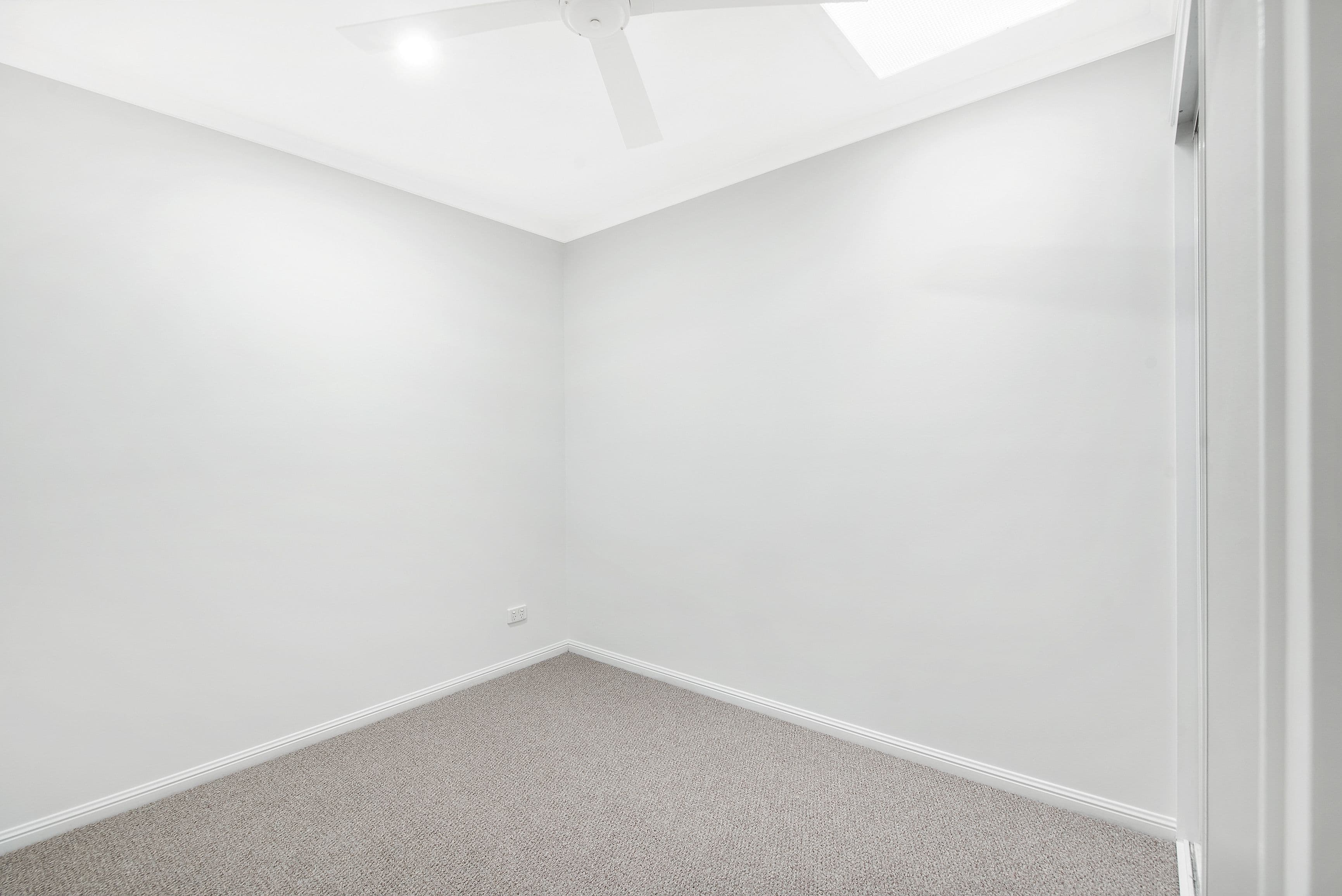 2/107 President Avenue, Caringbah - Thumbnail 6