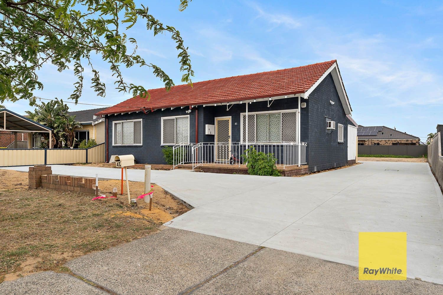 41 Donaldson Street, Queens Park WA 6107, Queens Park - Image 1