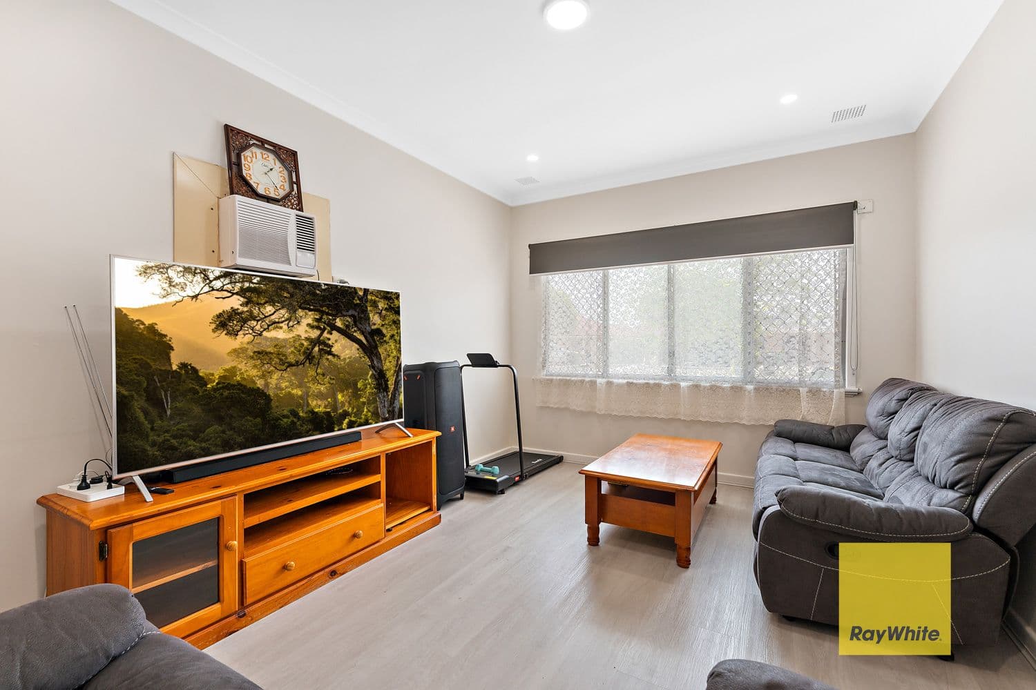 41 Donaldson Street, Queens Park WA 6107, Queens Park - Thumbnail 3