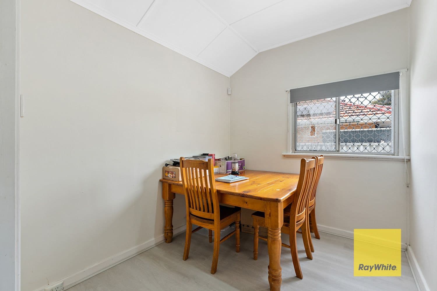41 Donaldson Street, Queens Park WA 6107, Queens Park - Thumbnail 4