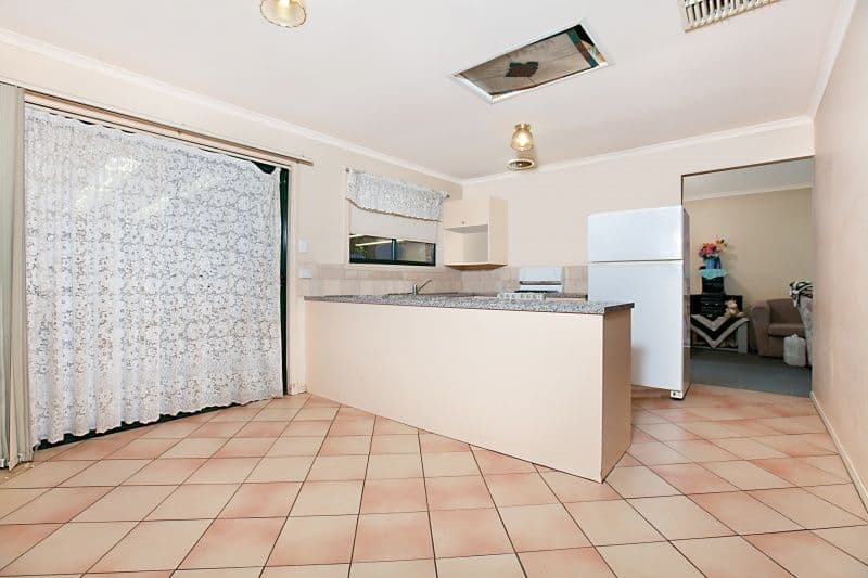 12 Wirra Wirra Avenue, ENFIELD SA 5085, Enfield - Thumbnail 2
