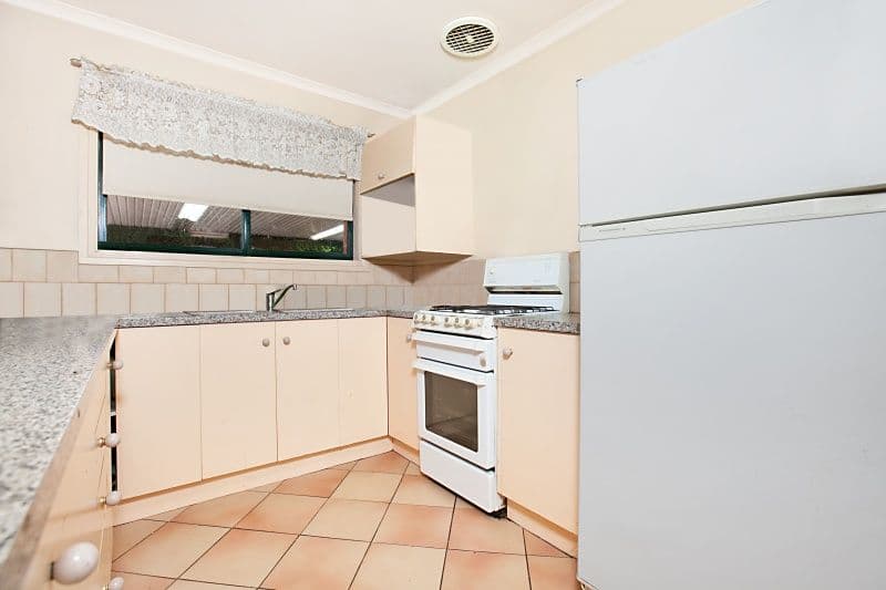 12 Wirra Wirra Avenue, ENFIELD SA 5085, Enfield - Thumbnail 7