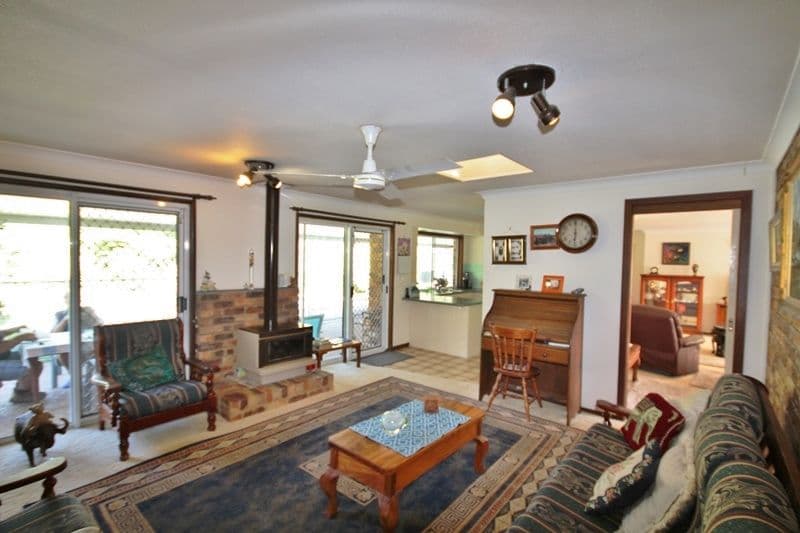 106 Kings Road, GLASS HOUSE MOUNTAINS QLD 4518, Glass House Mountains - Thumbnail 6