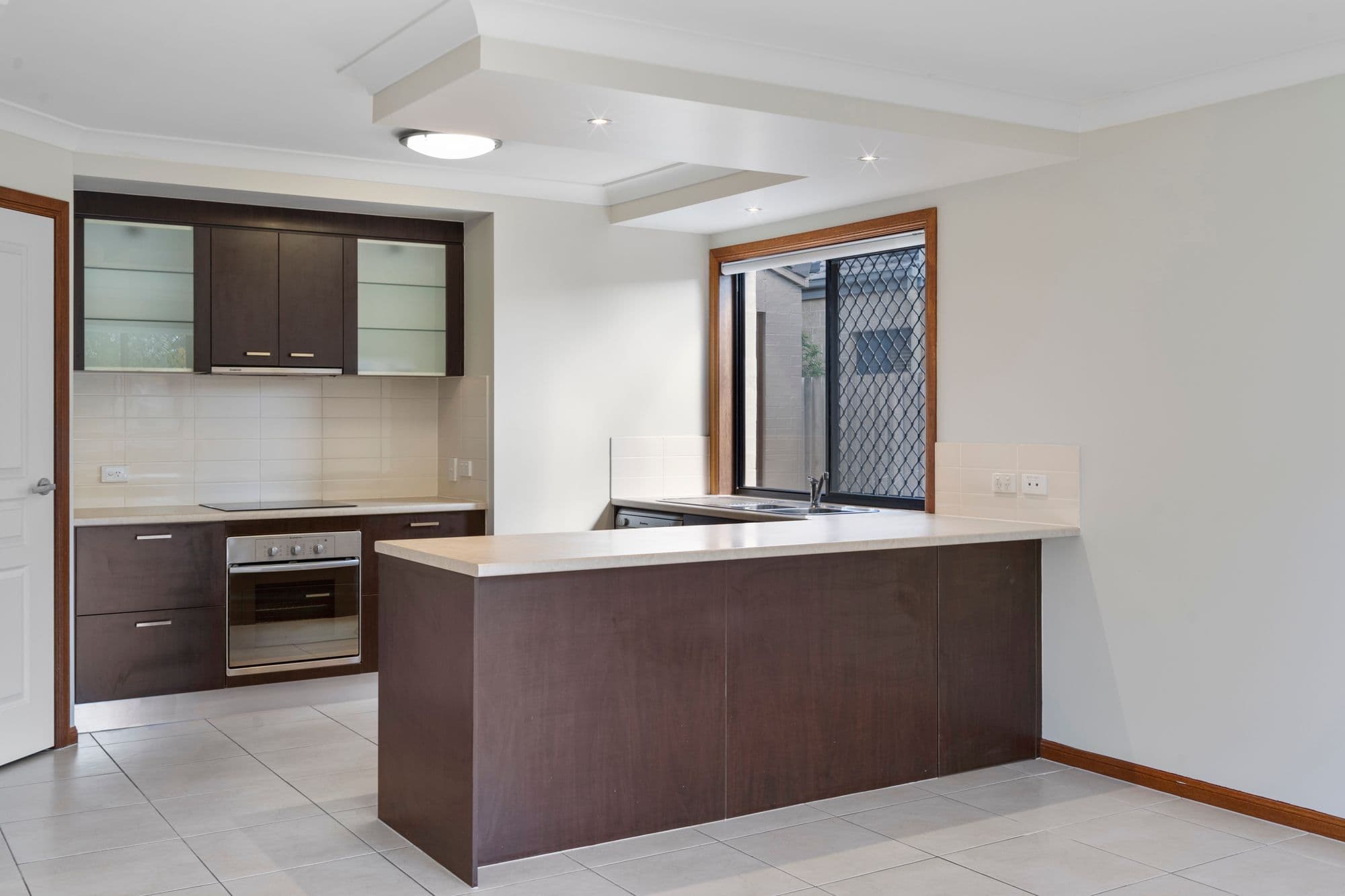 29 Lake Breeze Drive, Windaroo QLD 4207, Windaroo - Thumbnail 5