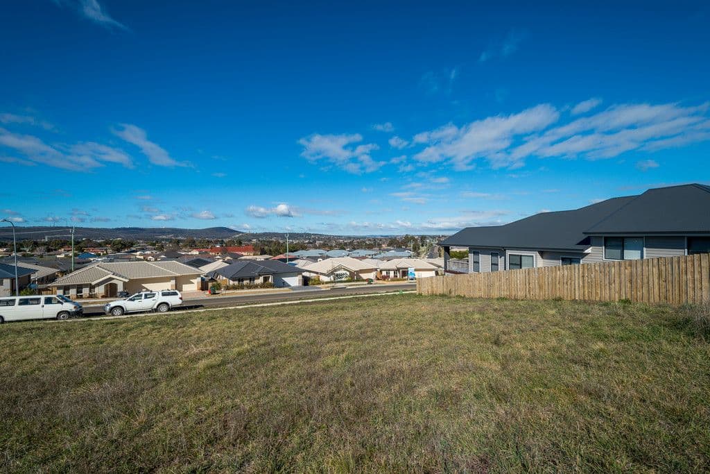 9 Walsh Drive, Goulburn NSW 2580, Goulburn - Thumbnail 4